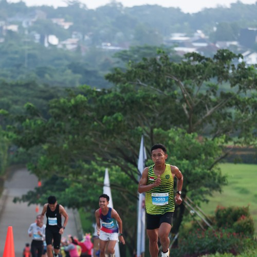 Race photo from BOGORUN 2026