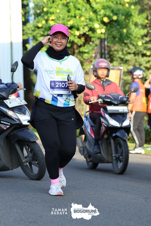 Race photo from Taman Budaya x BOGORUN 2025