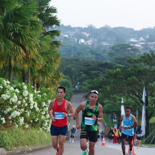 Race photo from BOGORUN 2026