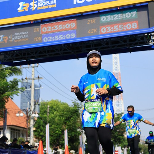 Race photo from SURABAYA ISOPLUS MARATHON 2026