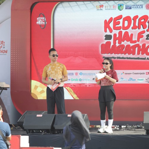 Race photo from KEDIRI HALF MARATHON 2026