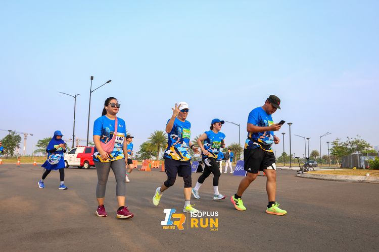 Race photo from ISOPlus Run 2024 Jakarta