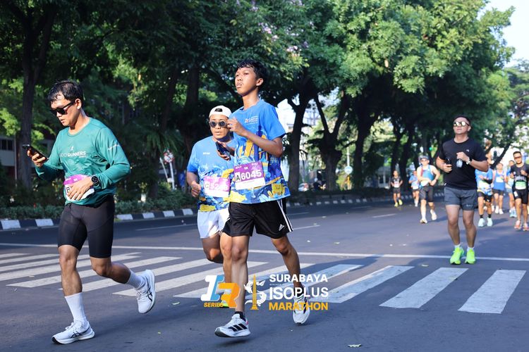 Race photo from SURABAYA ISOPLUS MARATHON 2025