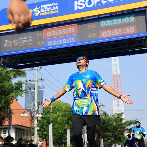 Race photo from SURABAYA ISOPLUS MARATHON 2026