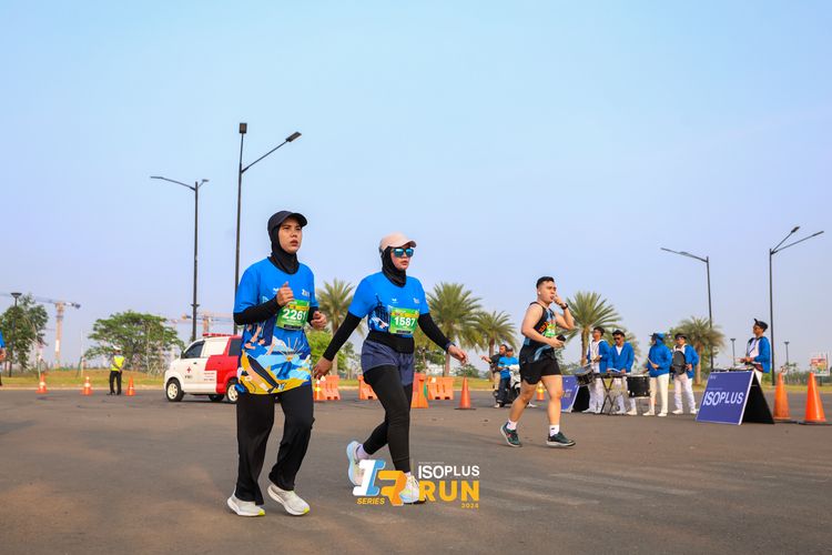 Race photo from ISOPlus Run 2024 Jakarta