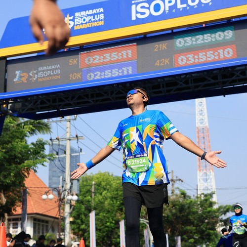 Race photo from SURABAYA ISOPLUS MARATHON 2026