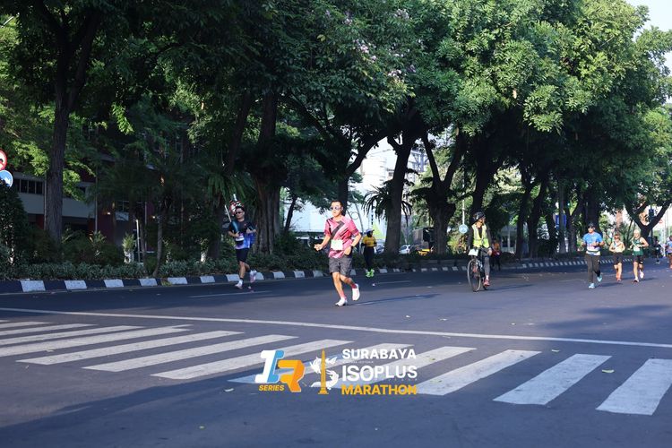 Race photo from SURABAYA ISOPLUS MARATHON 2025