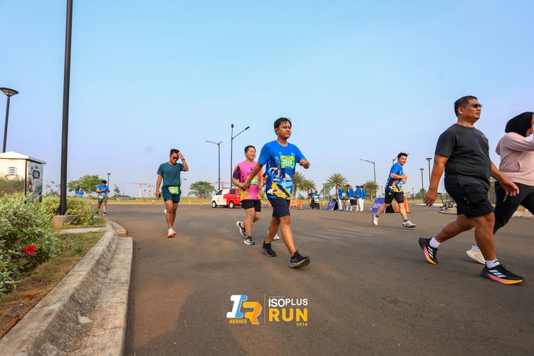 Race photo from ISOPlus Run 2024 Jakarta
