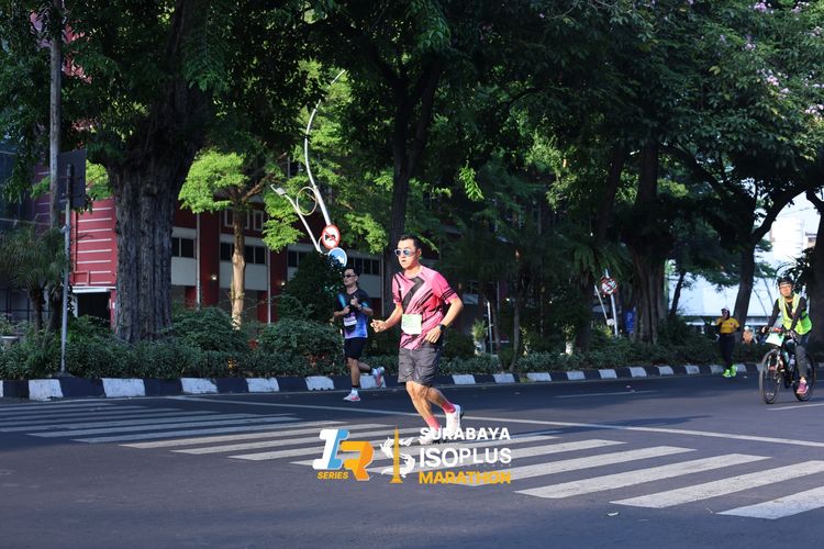 Race photo from SURABAYA ISOPLUS MARATHON 2025
