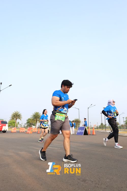 Race photo from ISOPlus Run 2024 Jakarta