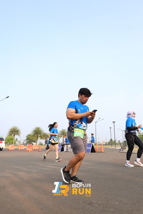 Race photo from ISOPlus Run 2024 Jakarta