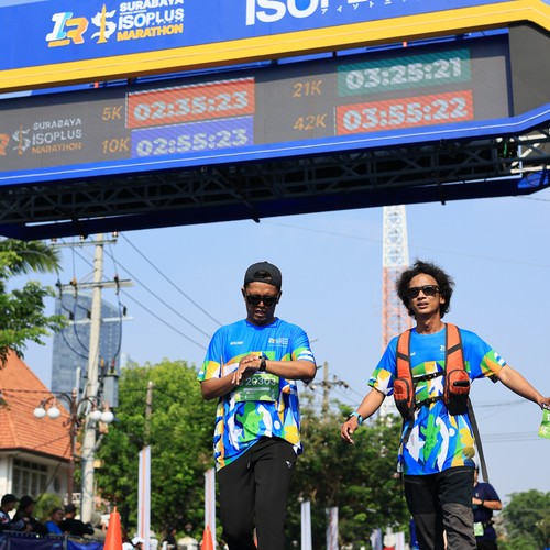 Race photo from SURABAYA ISOPLUS MARATHON 2026