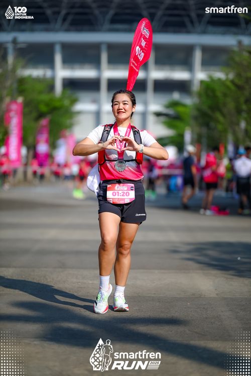 Race photo from Smartfren Run 2025 