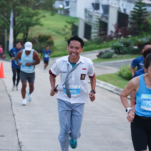 Race photo from BOGORUN 2026