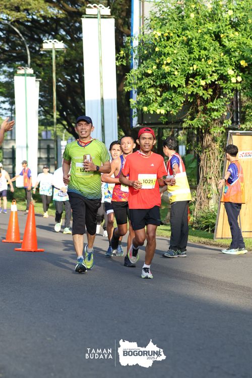 Race photo from Taman Budaya x BOGORUN 2025
