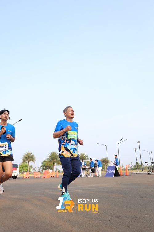 Race photo from ISOPlus Run 2024 Jakarta