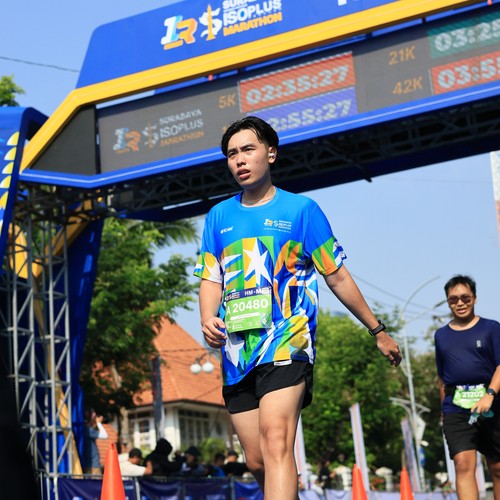 Race photo from SURABAYA ISOPLUS MARATHON 2026