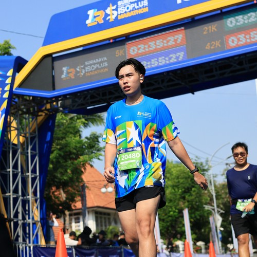 Race photo from SURABAYA ISOPLUS MARATHON 2026