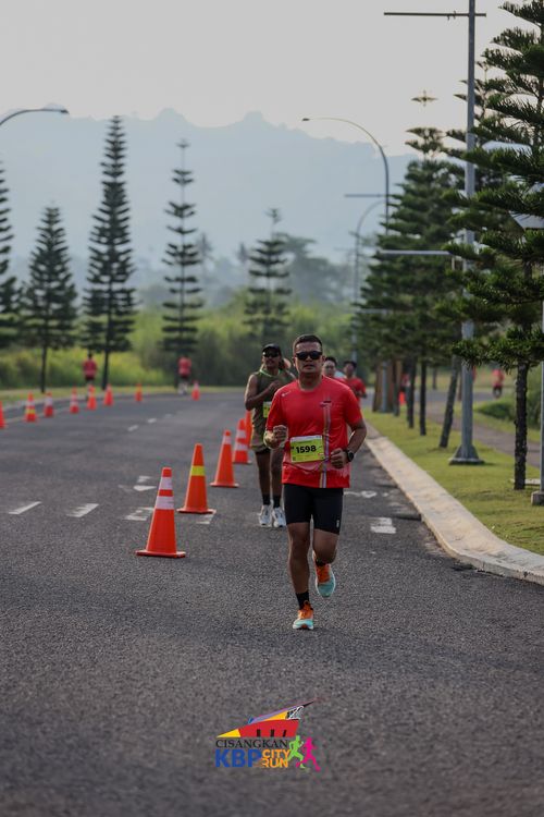 Race photo from CISANGKAN KBP CITY RUN 2025