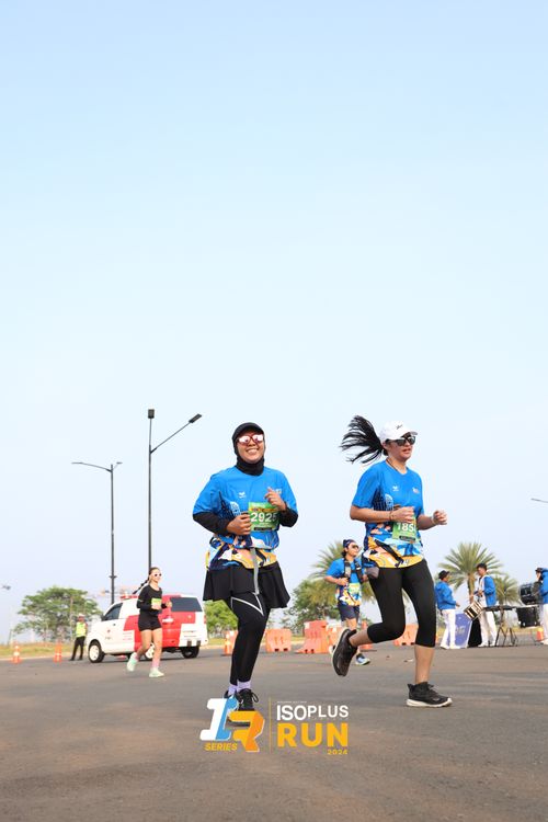 Race photo from ISOPlus Run 2024 Jakarta