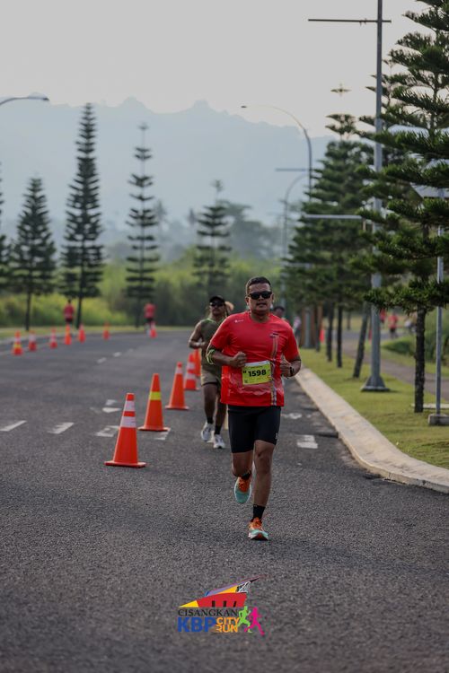 Race photo from CISANGKAN KBP CITY RUN 2025