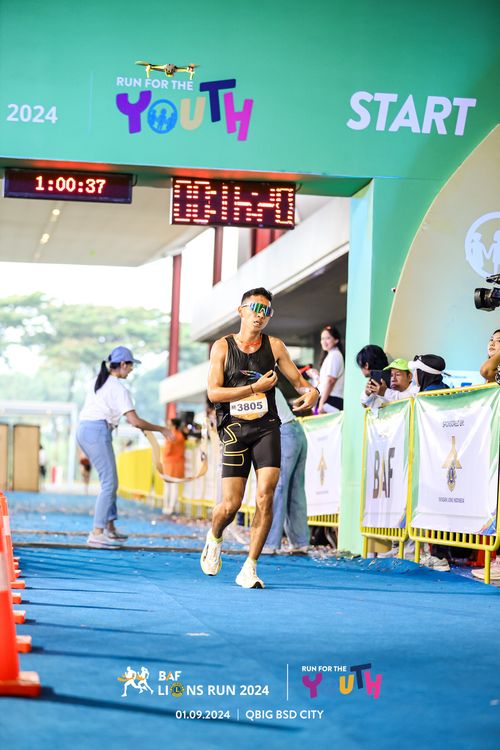 Race photo from BAF LIONS RUN 2024