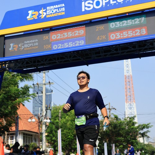 Race photo from SURABAYA ISOPLUS MARATHON 2026