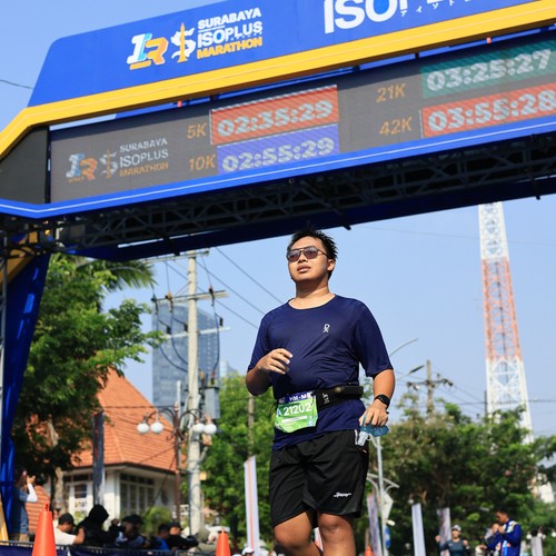 Race photo from SURABAYA ISOPLUS MARATHON 2026