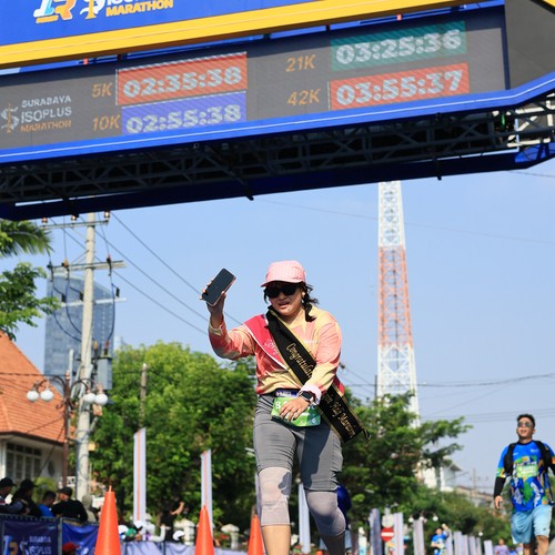Race photo from SURABAYA ISOPLUS MARATHON 2026