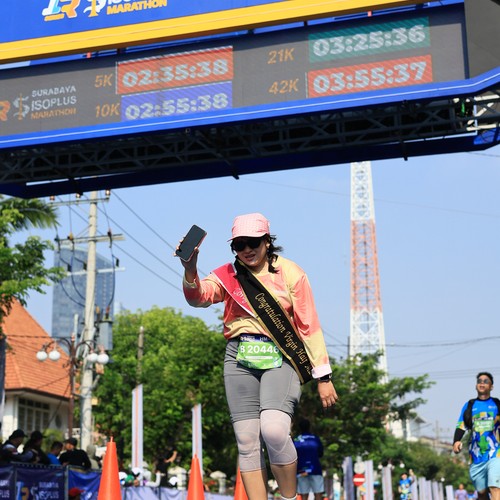Race photo from SURABAYA ISOPLUS MARATHON 2026