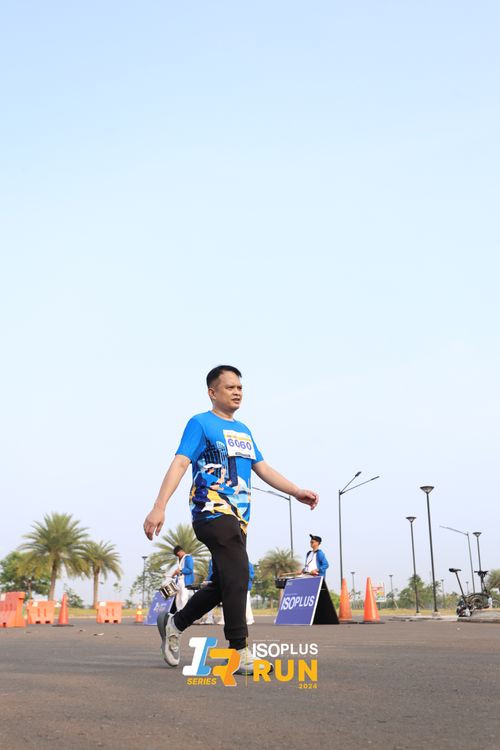Race photo from ISOPlus Run 2024 Jakarta