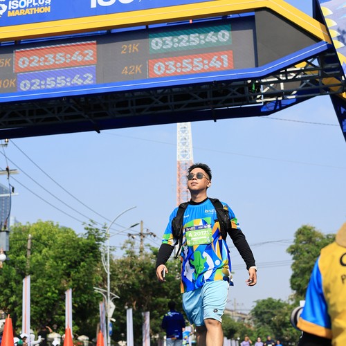 Race photo from SURABAYA ISOPLUS MARATHON 2026