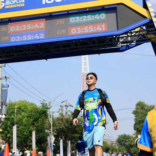 Race photo from SURABAYA ISOPLUS MARATHON 2026