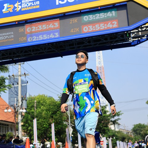 Race photo from SURABAYA ISOPLUS MARATHON 2026
