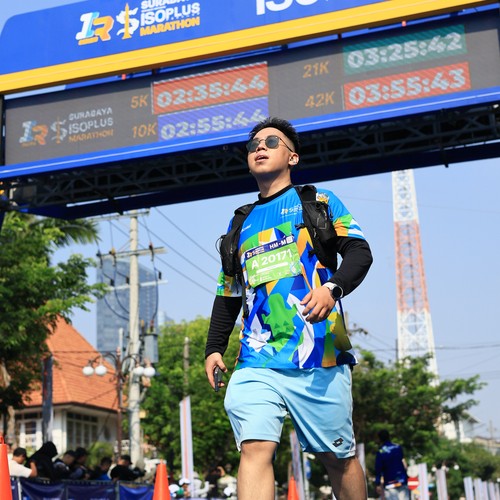 Race photo from SURABAYA ISOPLUS MARATHON 2026