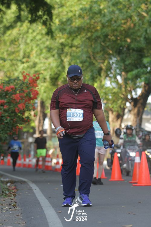 Race photo from Jabar Run 10K 2024