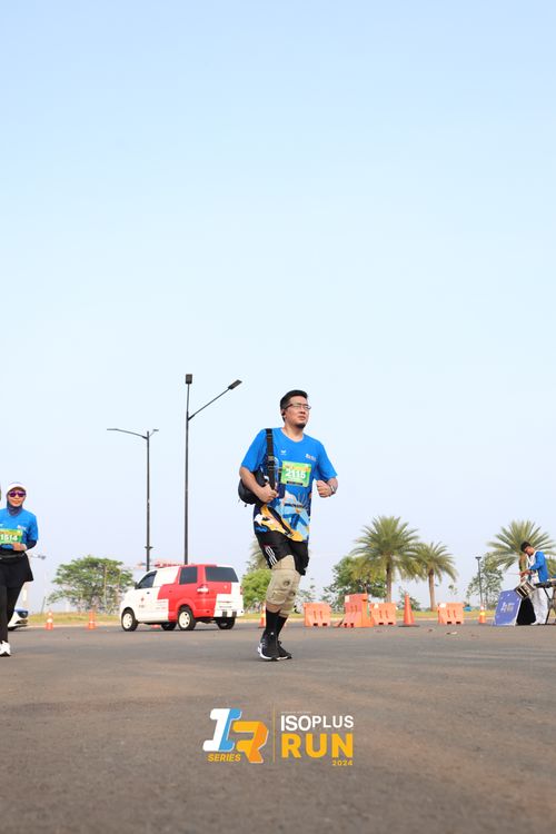 Race photo from ISOPlus Run 2024 Jakarta