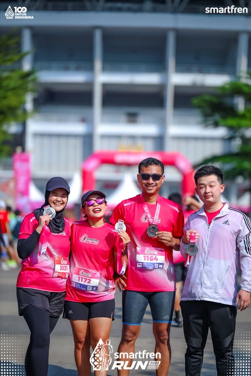 Race photo from Smartfren Run 2025 