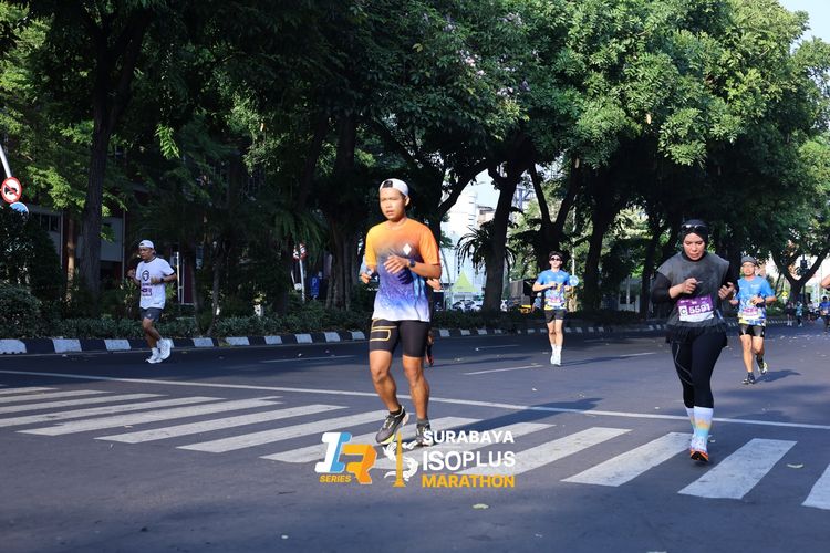 Race photo from SURABAYA ISOPLUS MARATHON 2025
