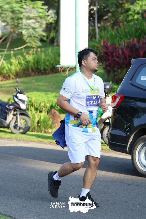 Race photo from Taman Budaya x BOGORUN 2025
