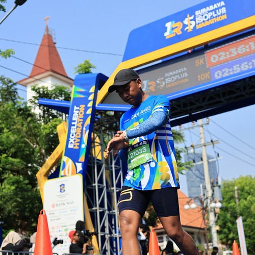 Race photo from SURABAYA ISOPLUS MARATHON 2026