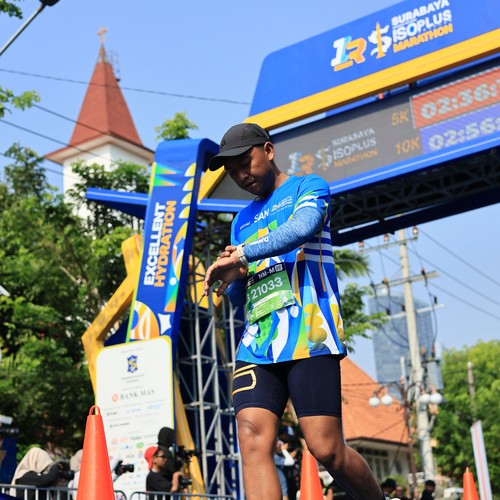 Race photo from SURABAYA ISOPLUS MARATHON 2026