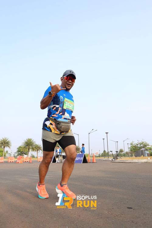 Race photo from ISOPlus Run 2024 Jakarta
