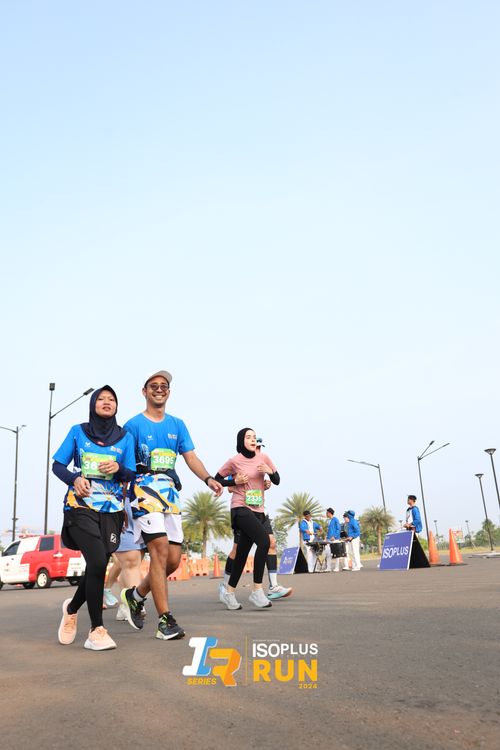Race photo from ISOPlus Run 2024 Jakarta