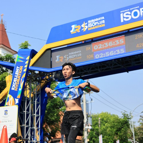 Race photo from SURABAYA ISOPLUS MARATHON 2026