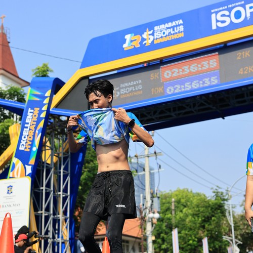 Race photo from SURABAYA ISOPLUS MARATHON 2026
