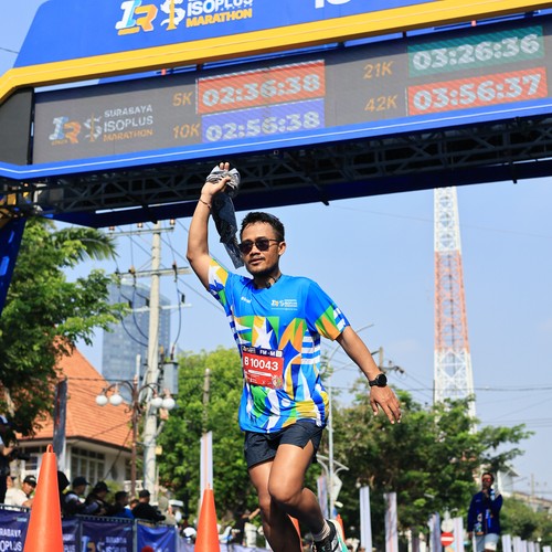 Race photo from SURABAYA ISOPLUS MARATHON 2026