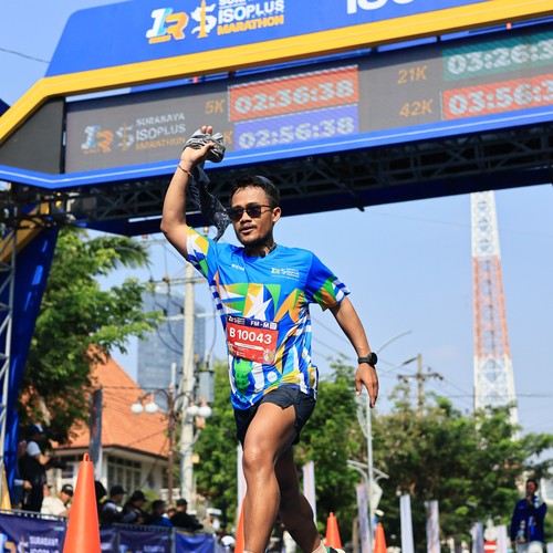Race photo from SURABAYA ISOPLUS MARATHON 2026