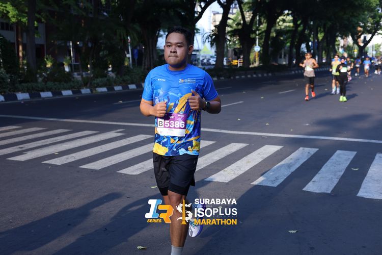 Race photo from SURABAYA ISOPLUS MARATHON 2025