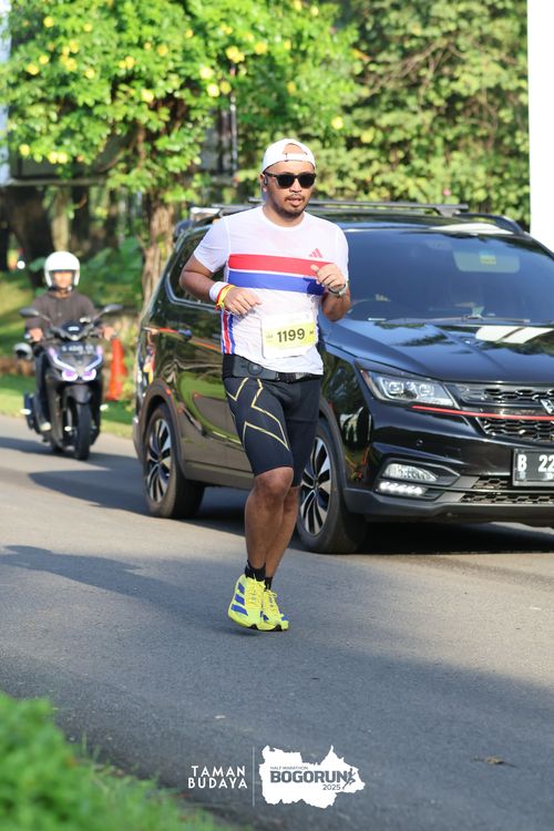 Race photo from Taman Budaya x BOGORUN 2025